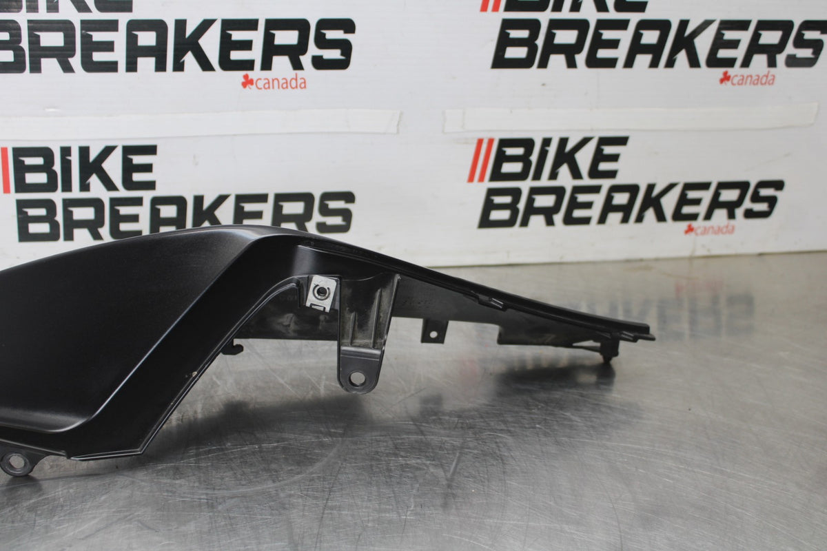 15 APRILIA RSV4 FACTORY APRC ABS LEFT REAR BACK TAIL FAIRING COWL SHROUD BB901