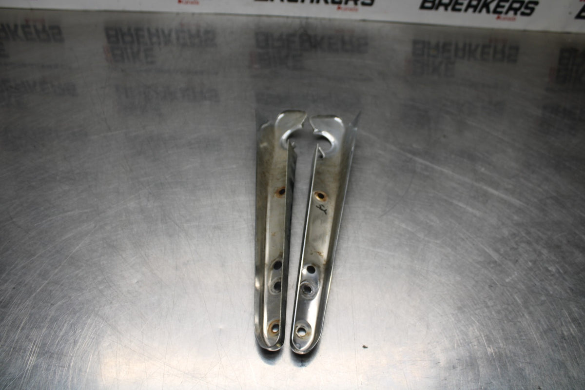 08 HARLEY-DAVIDSON SPORTSTER 1200 REAR STRUT FRAME COVER  BB794