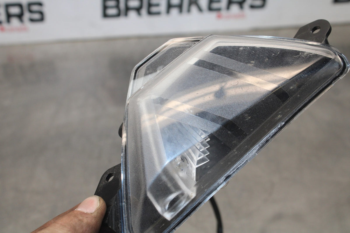 24-25 KAWASAKI NINJA 500 ABS LEFT FRONT TURN SIGNAL LIGHT INDICATOR BB899