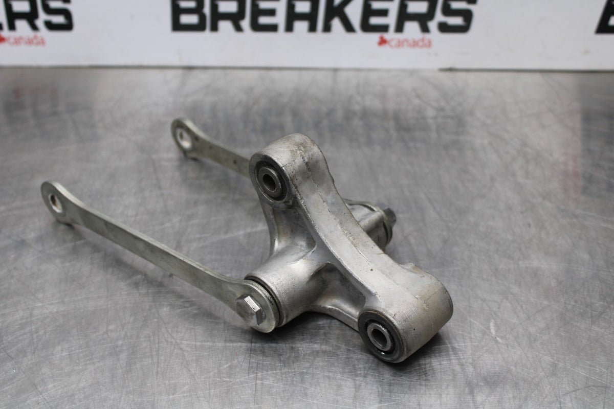 21-23 KAWASAKI NINJA ZX6R REAR DOGBONE SHOCK LINKAGE LINK BB179
