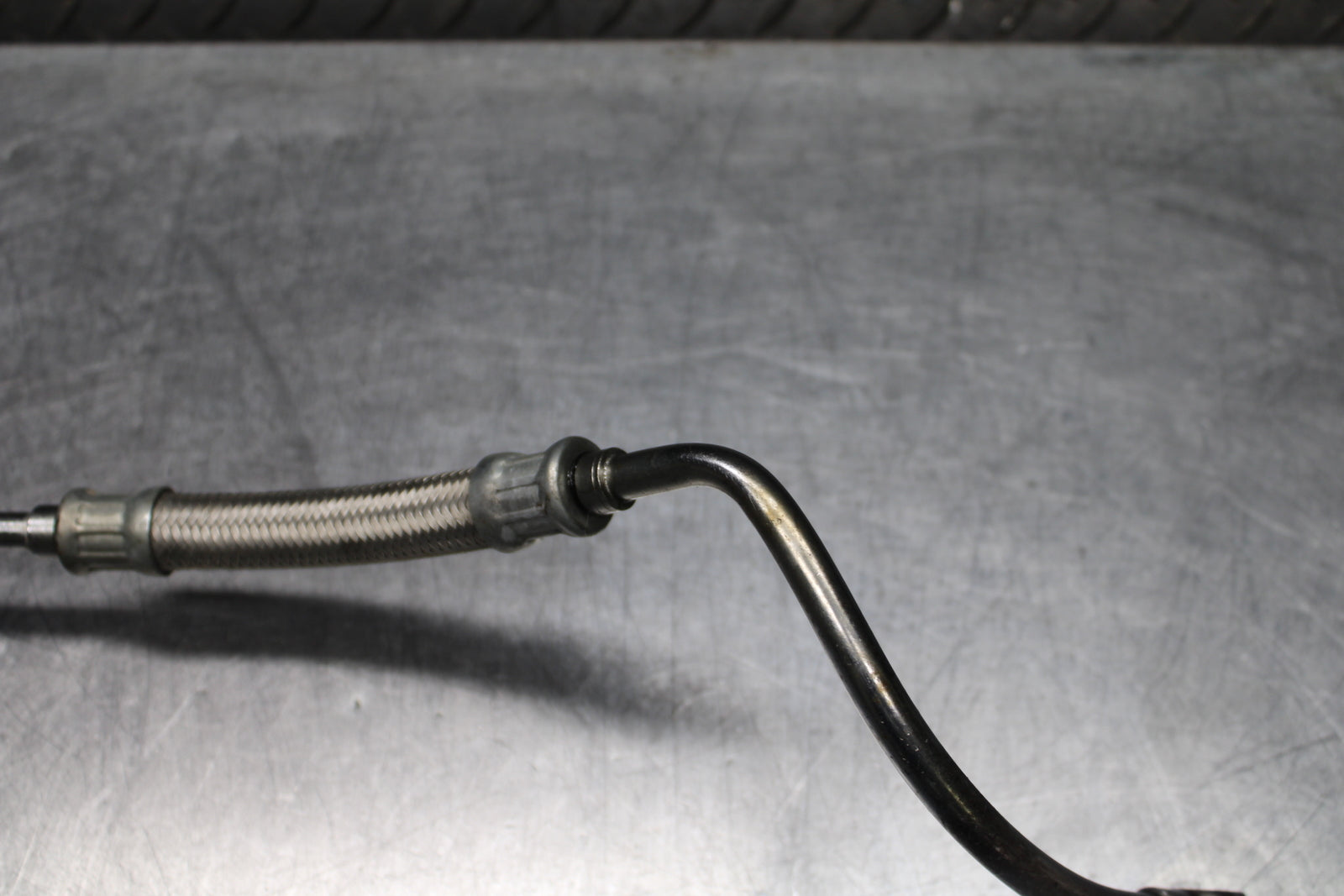 00 SUZUKI INTRUDER 1500 VL1500 ENGINE MOTOR OIL COOLER  BB761