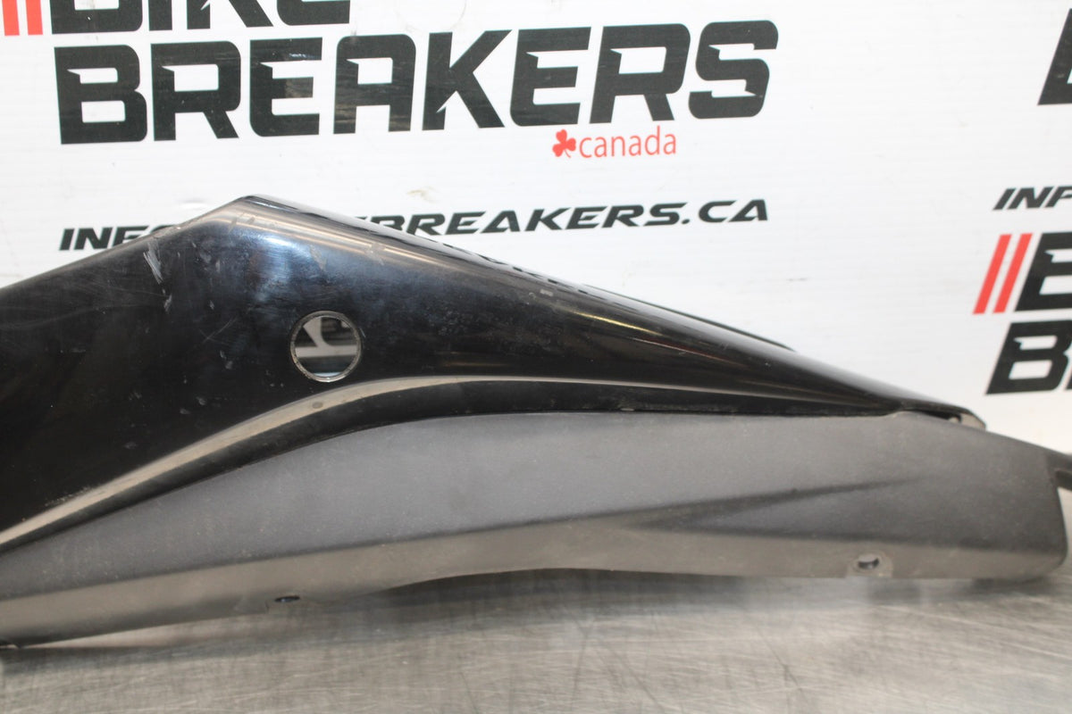 23 YAMAHA YZF R3 LEFT REAR BACK TAIL FAIRING COWL SHROUD BB806