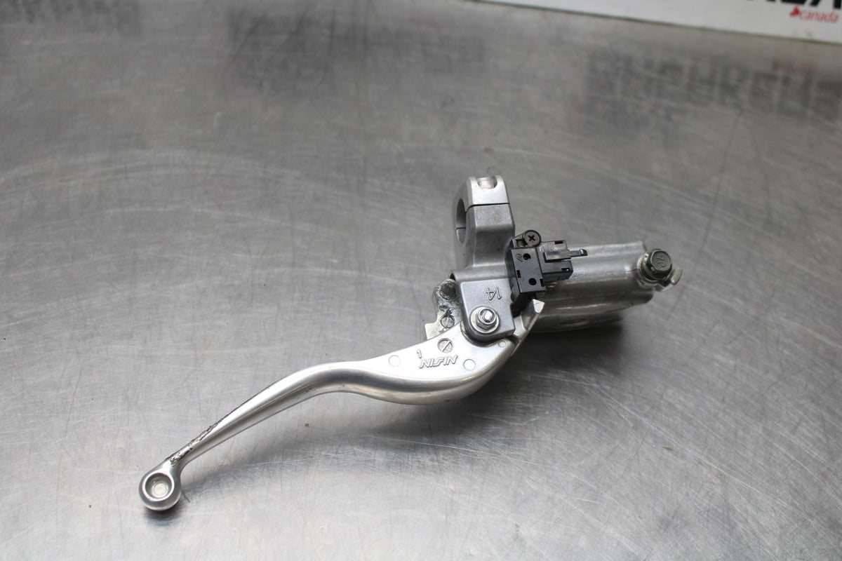 05-09 SUZUKI BOULEVARD C90 CLUTCH MASTER CYLINDER BB918