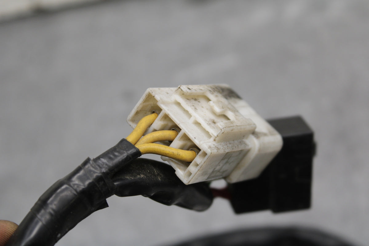 01-06 HONDA CBR600F4I RECTIFIER VOLTAGE REGULATOR BB115