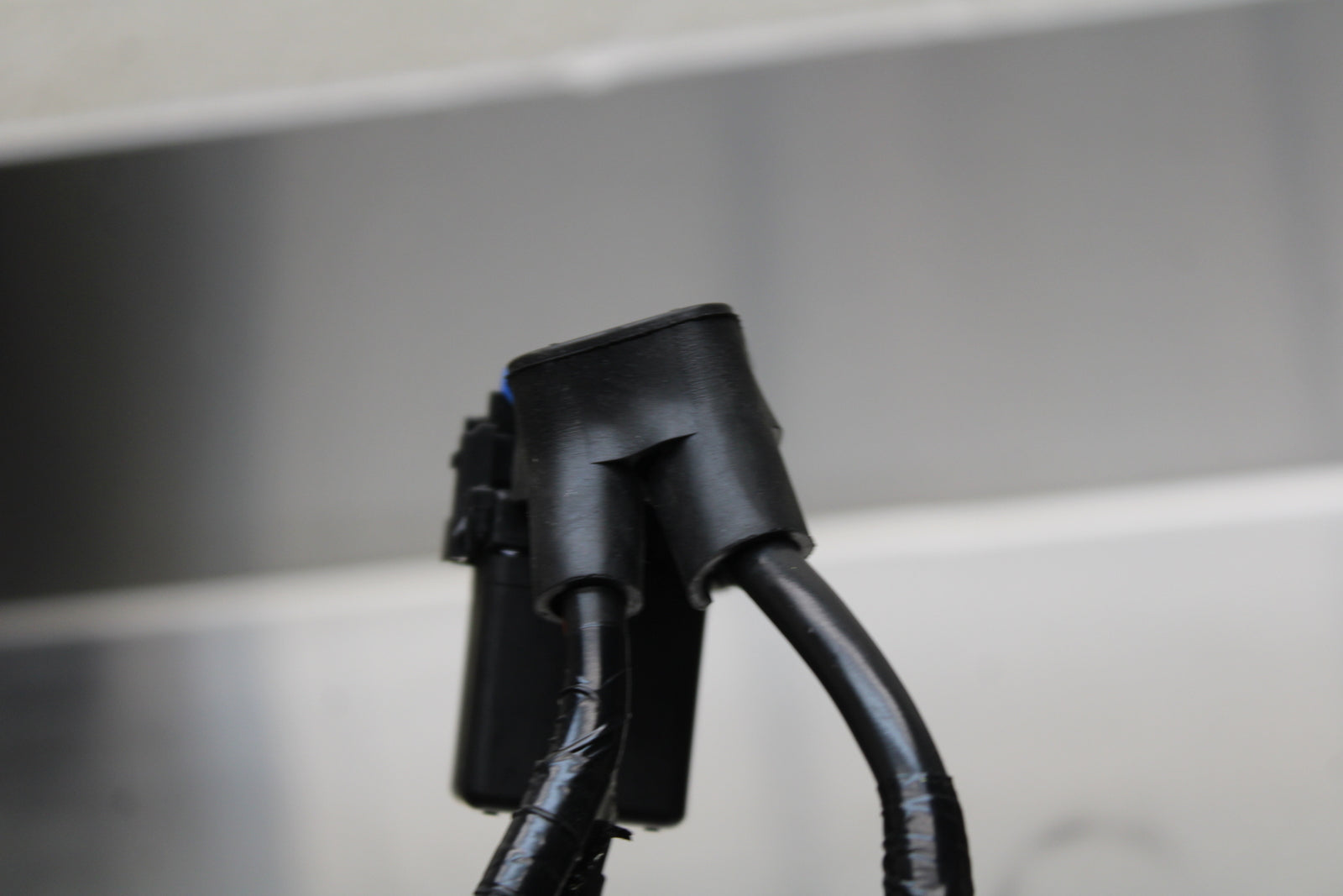 23-24 KAWASAKI NINJA ZX14R ENGINE STARTER RELAY STARTING MOTOR SWITCH BB141