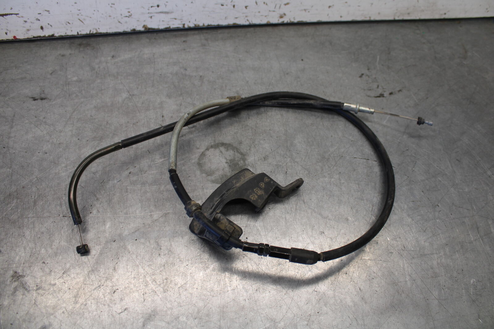 07-09 YAMAHA FZ6 CLUTCH CABLE LINE BB713