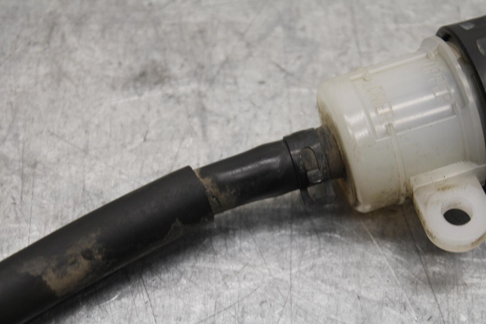 15-16 KAWASAKI EX300 REAR BACK BRAKE MASTER CYLINDER W RESERVOIR BB635