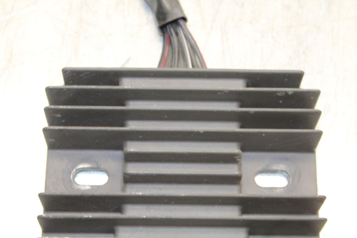 2008 Suzuki GSXR600 RECTIFIER VOLTAGE REGULATOR 32800-18H00 32831-37H00 BB593
