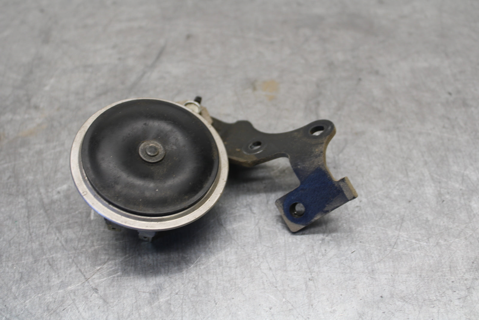 09-14 YAMAHA YZF R1 HORN SIGNAL 14B-83371-00-00 BB696