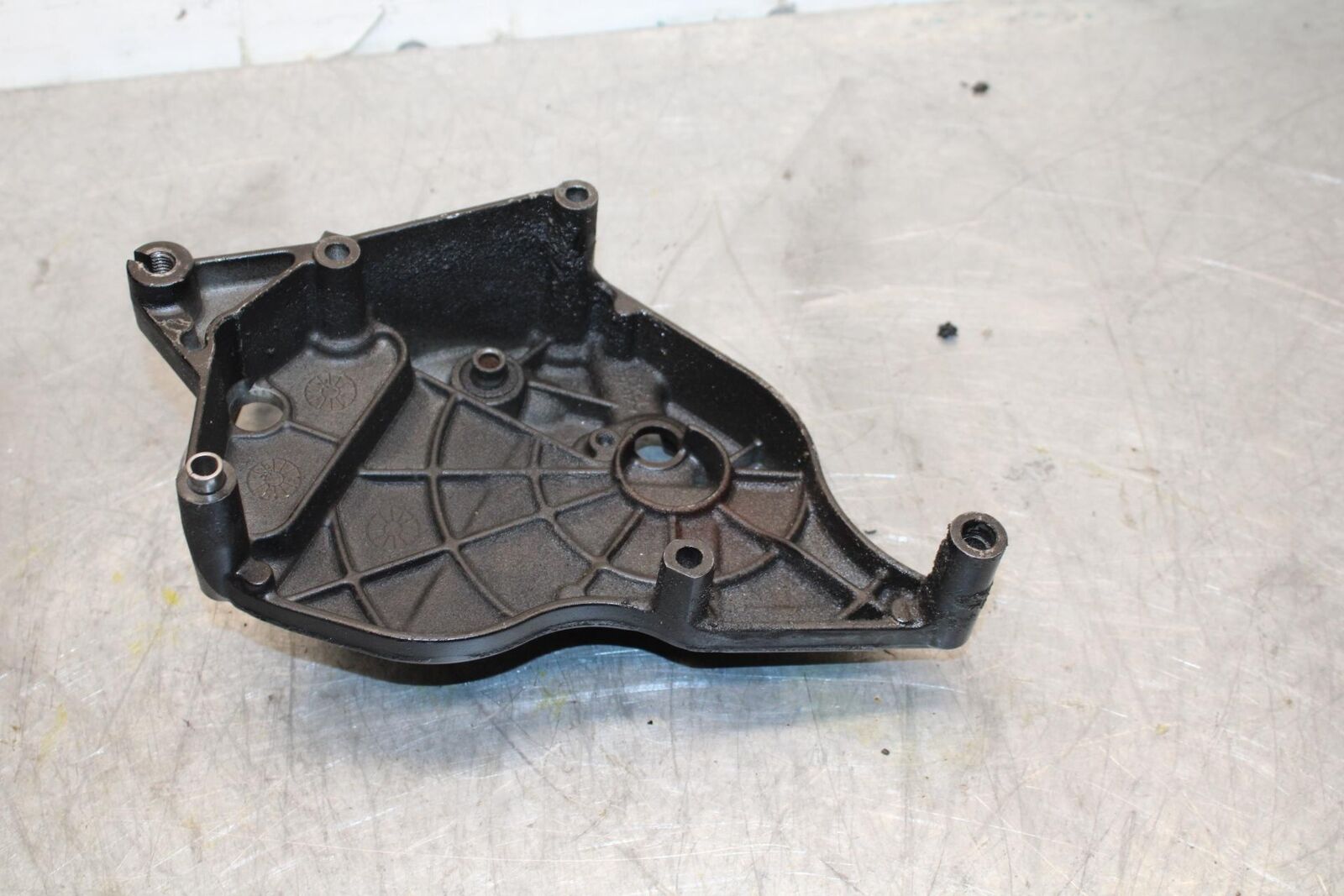 2006 Suzuki GSXR600 ENGINE SPROCKET COVER BB447