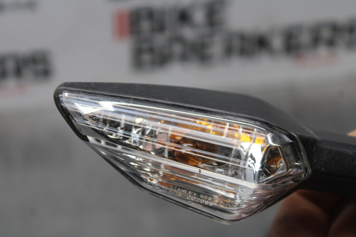 24 KAWASAKI NINJA 500 ABS LEFT REAR TURN SIGNAL LIGHT INDICATOR BB818
