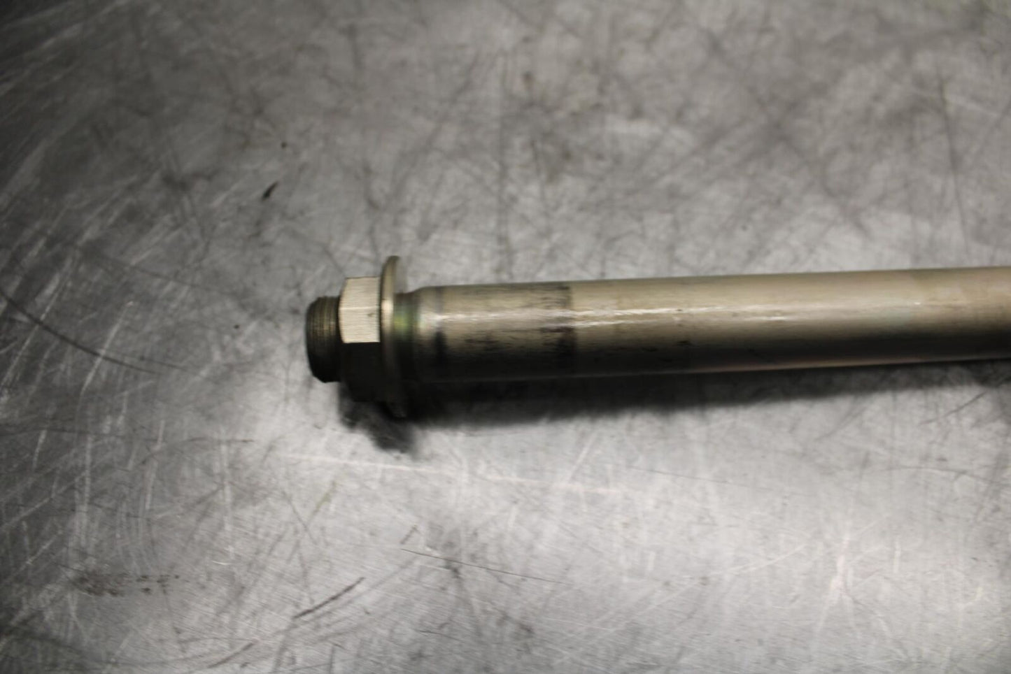 11-21 SUZUKI GSXR750 FRONT WHEEL RIM AXLE PIVOT BOLT BB492