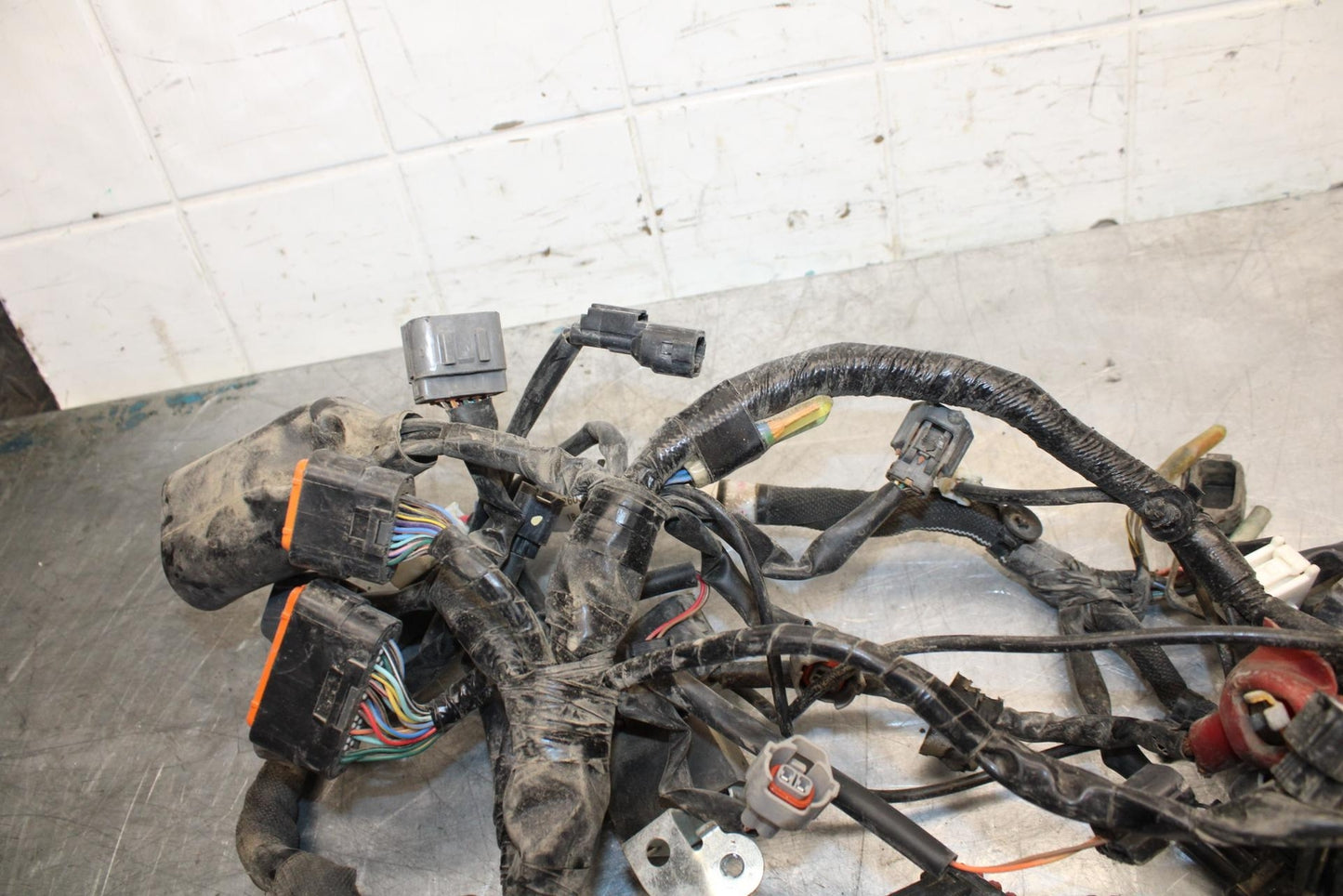 18 KAWASAKI Z 400 MAIN ENGINE WIRING HARNESS MOTOR WIRE LOOM BB469