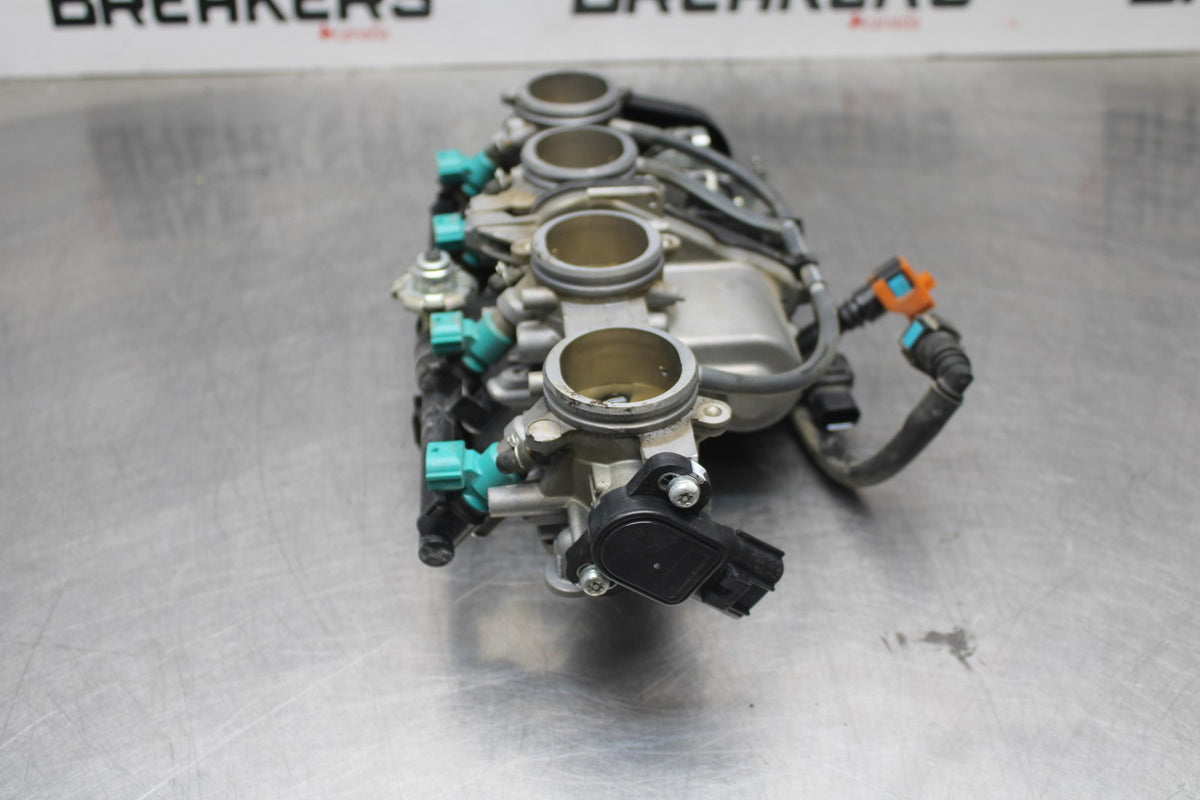 13 YAMAHA YZF R1 MAIN FUEL INJECTORS / THROTTLE BODIES BB781