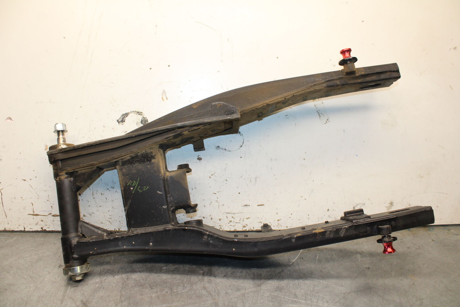 19-24 YAMAHA R3 REAR SWINGARM BACK SUSPENSION SWING ARM BB736