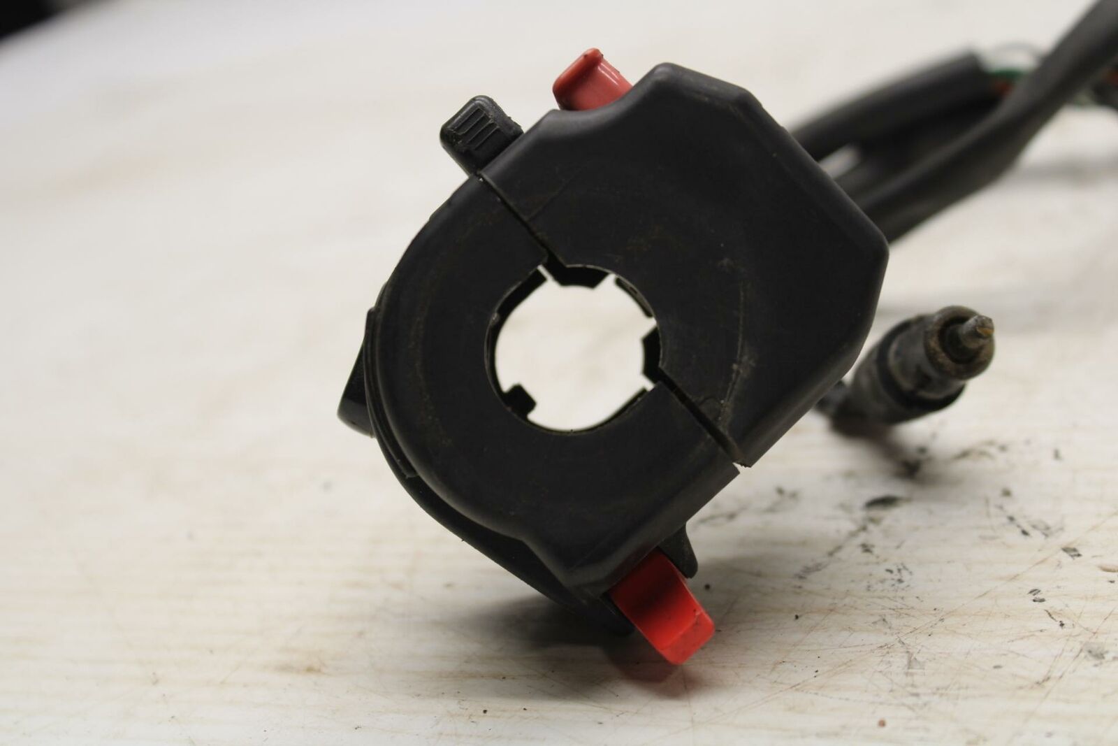 07-16 TRIUMPH STREET TRIPLE LEFT CLIP ON HANDLE HORN SIGNALS SWITCHES BB356