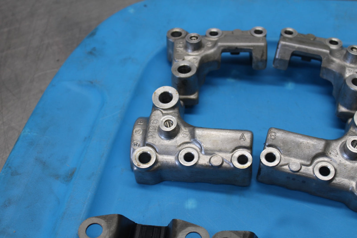 84 HONDA INTERCEPTOR 1000 VF1000F ENGINE BOLTS HARDWARE/ CAM CAPS BB878