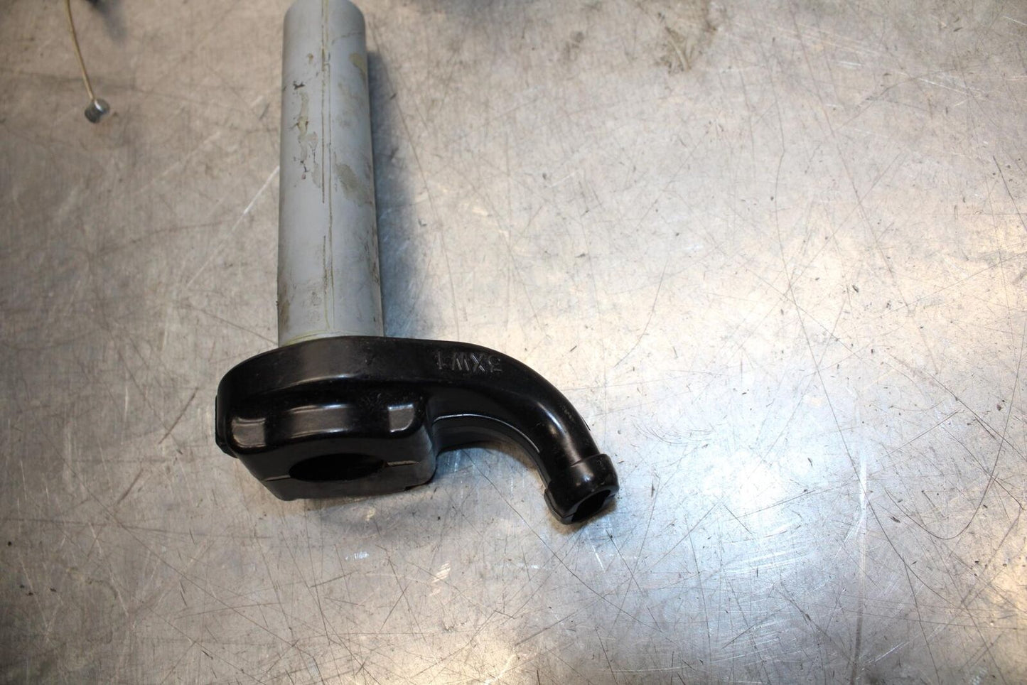 08-09 KAWASAKI NINJA ZX14R THROTTLE CABLE LINE HOUSING GUIDE BB73