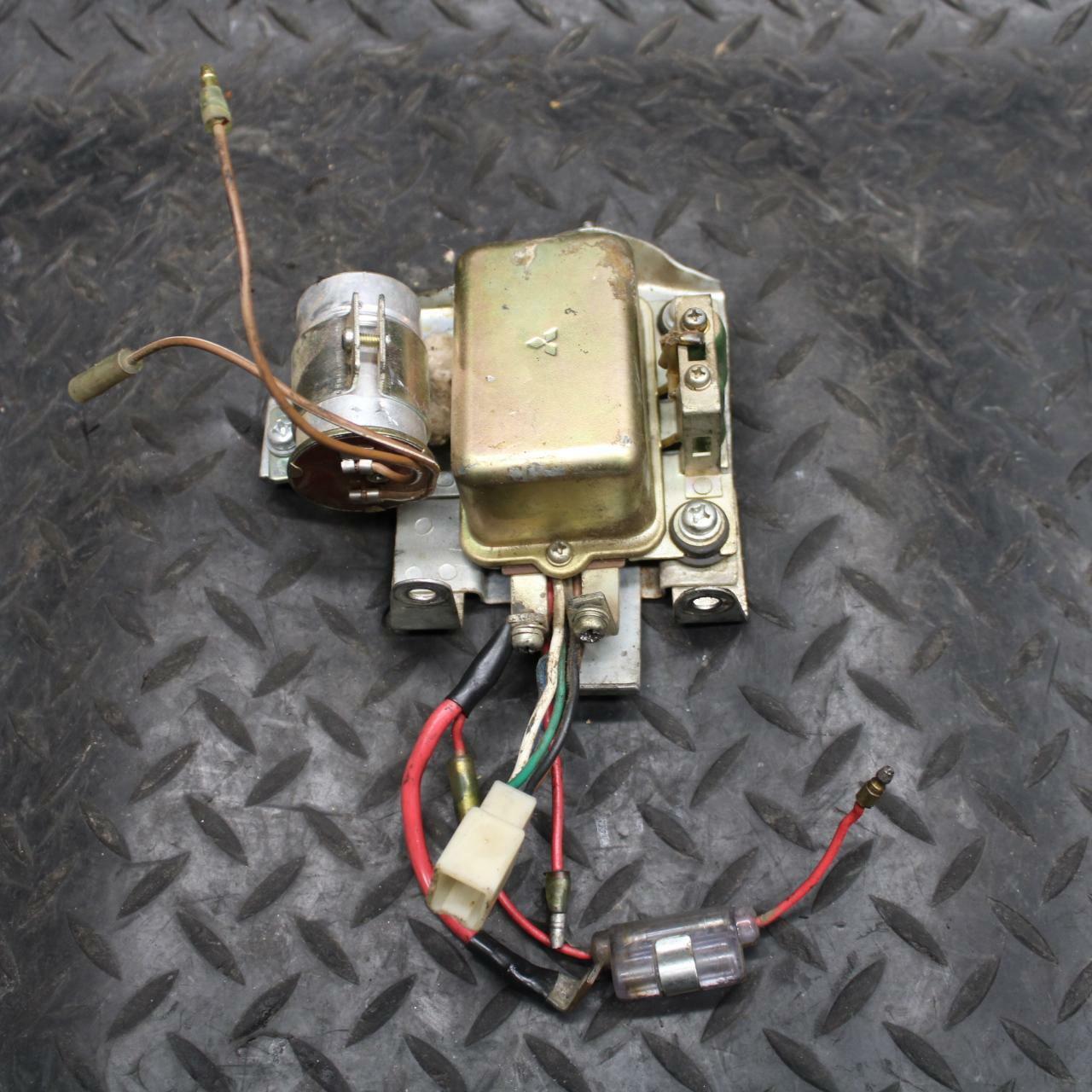 71 YAMAHA L5 RECTIFIER VOLTAGE REGULATOR PLATE CONDENSER BB230
