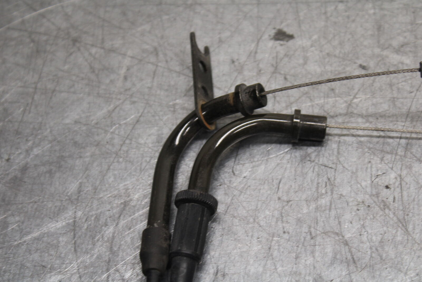 06-07 SUZUKI GSXR750 THROTTLE CABLES LINES BB110