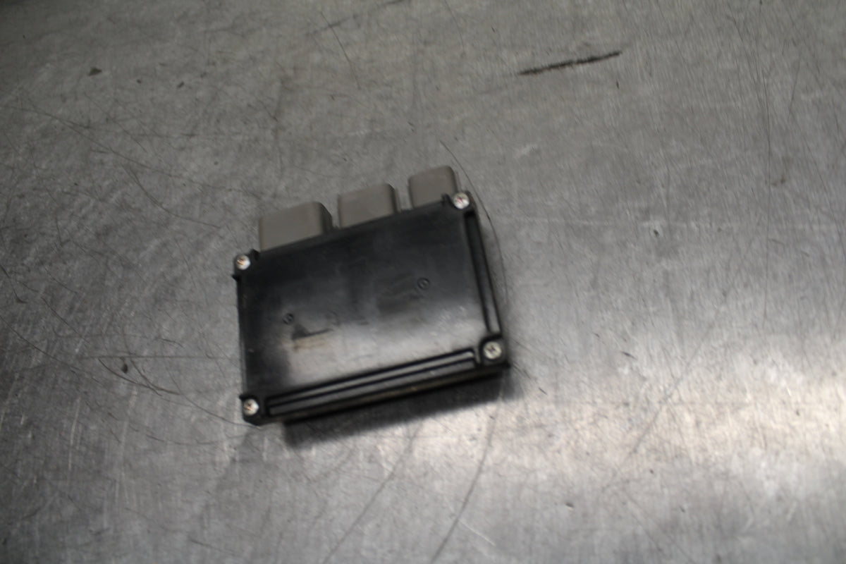 24 KAWASAKI NINJA 500 ABS RELAY ASSEMBLY FUSE BOX BB744
