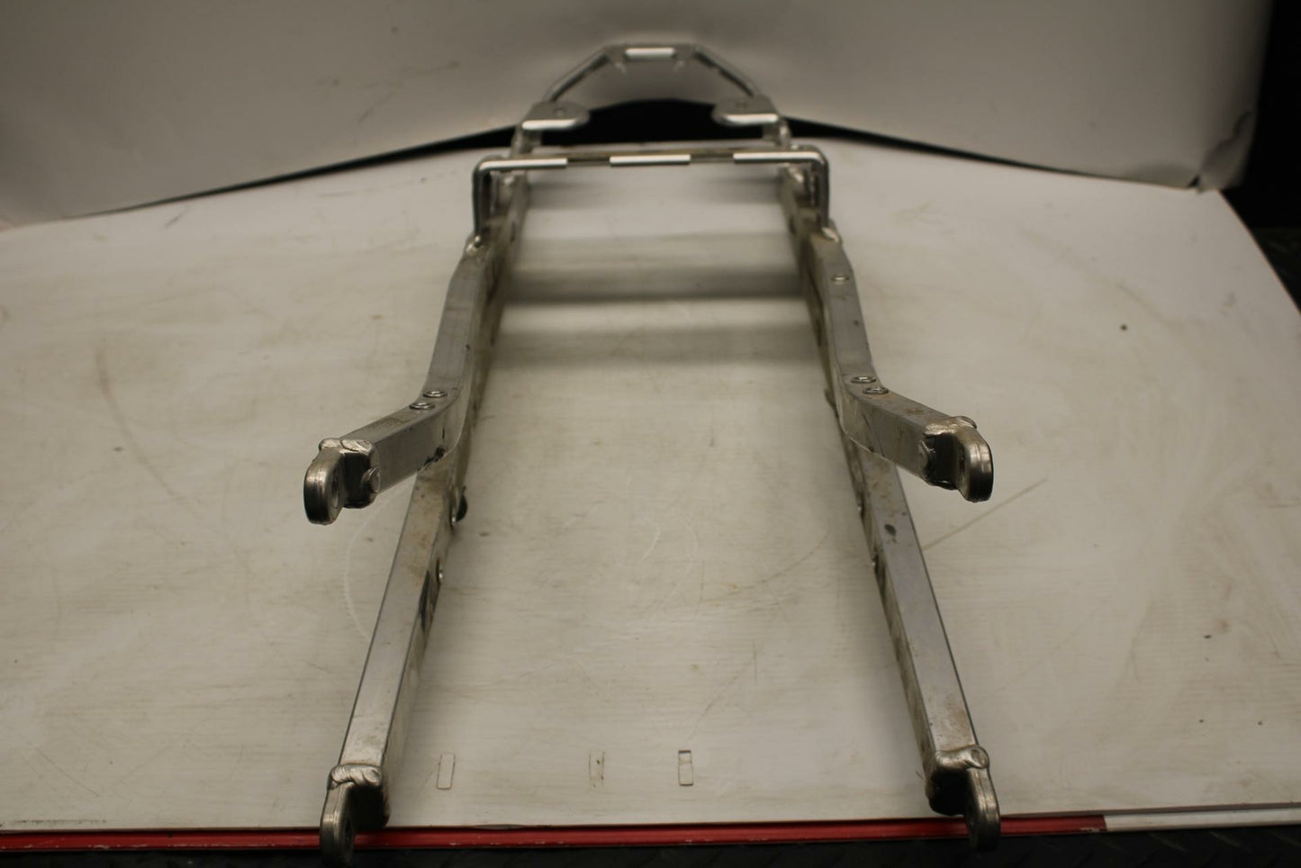 93-96 SUZUKI GSXR750W REAR BACK TAIL SUBFRAME SUB FRAME BB266