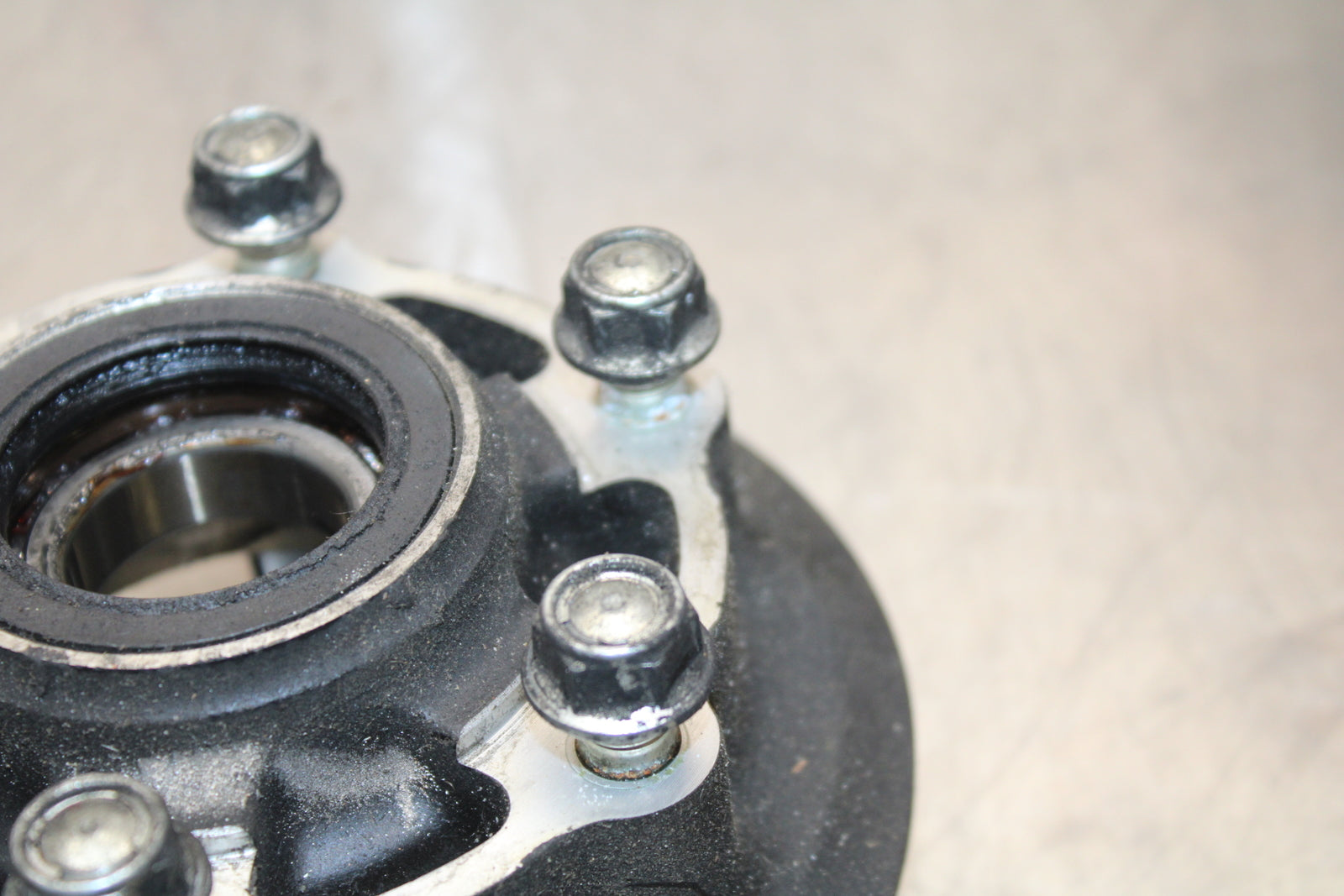 13-17 KAWASAKI NINJA ZX6R ZX636 ABS REAR HUB & DAMPERS CUSH ABSORBERS BB143