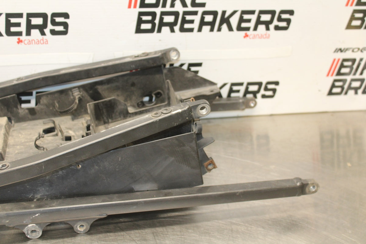 03 YAMAHA YZF R1 REAR SUBFRAME BACK SUB FRAME BB895