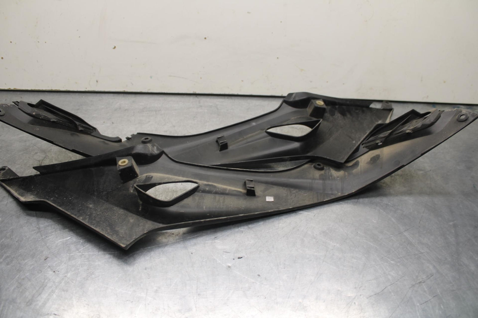2016 BMW S1000R ABS LEFT AND RIGHT TANK COVER SIDE FAIRING COWL  BB604