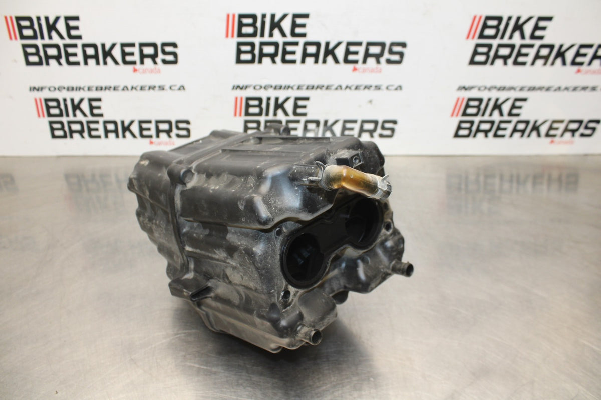 13-15 HONDA CBR500R AIRBOX AIR INTAKE FILTER BOX BB834