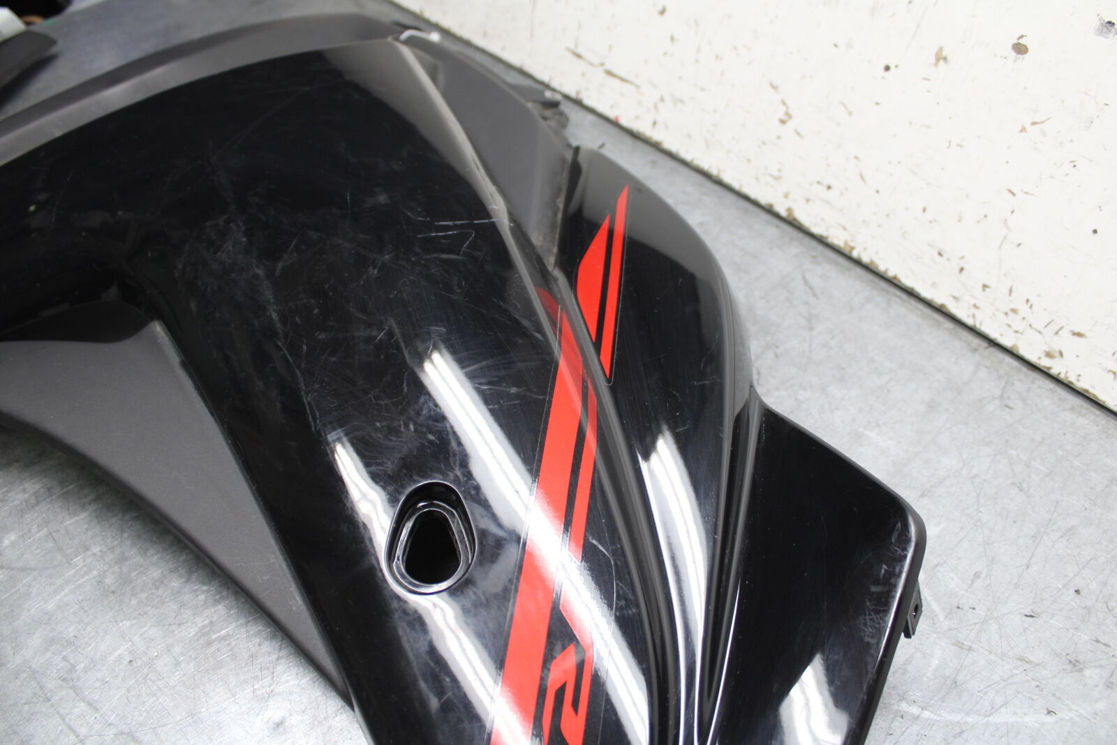 15-17 YAMAHA YZF R3 RIGHT LOWER MID UPPER SIDE FAIRING COWL  BB526