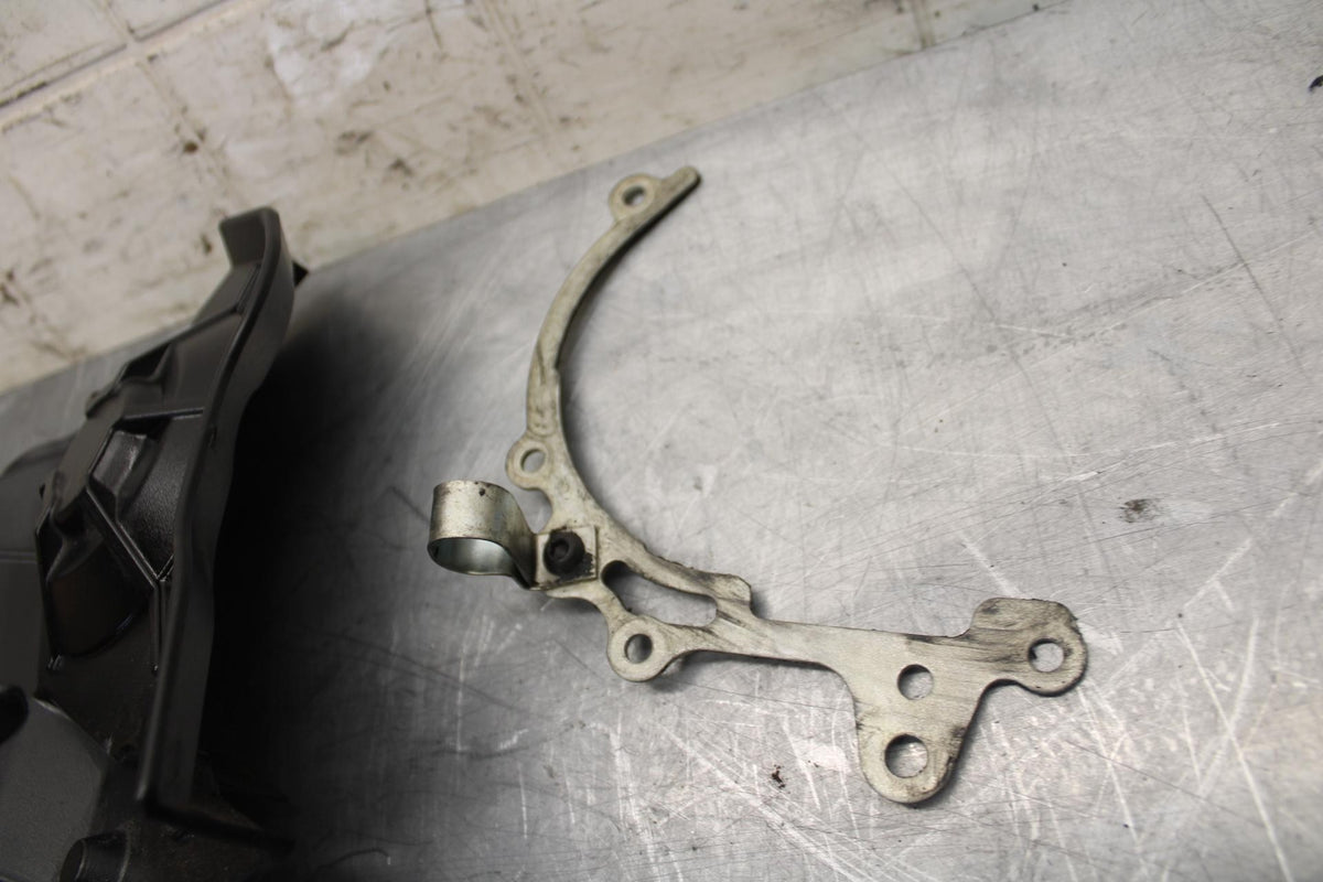 2010 Aprilia RSV1000R ENGINE SPROCKET COVER BB513