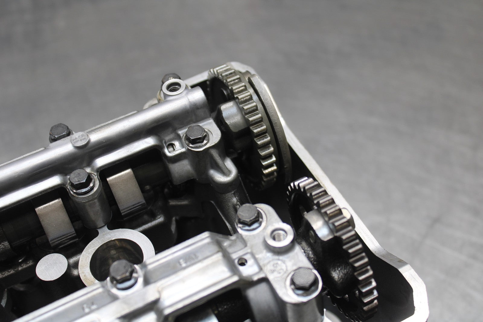 14-17 YAMAHA FZ07 7800km ENGINE TOP END CYLINDER HEAD BB766