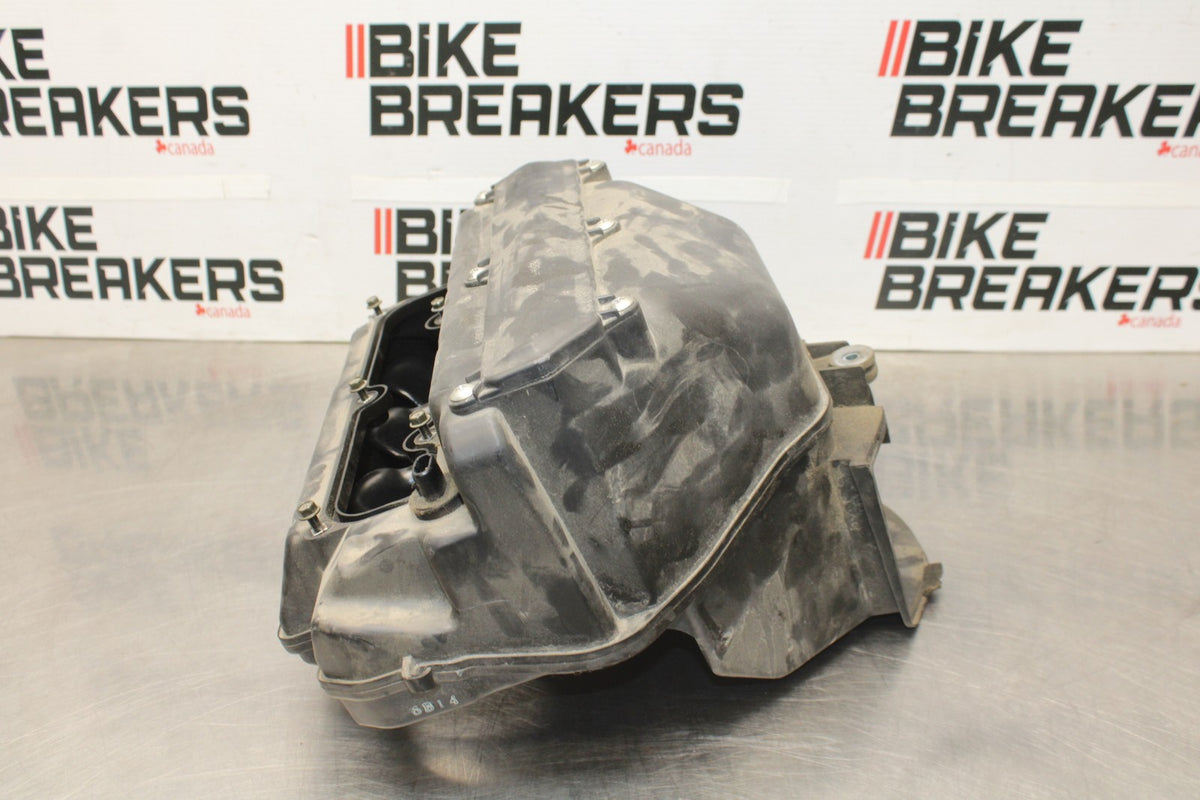 05-06 KAWASAKI NINJA ZX6R AIRBOX AIR INTAKE FILTER BOX BB877