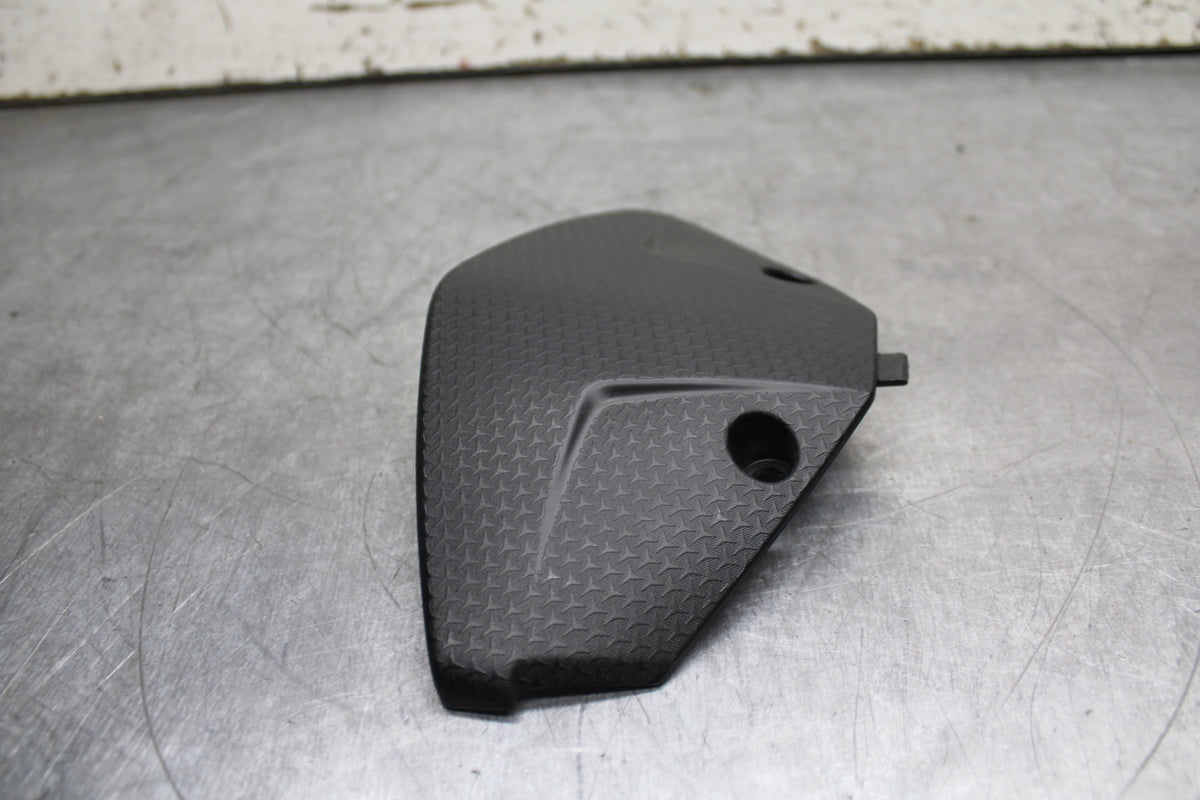 21-24 APRILIA TUONO 660 FACTORY SPEEDO CLUSTER TRIM COVER  BB733