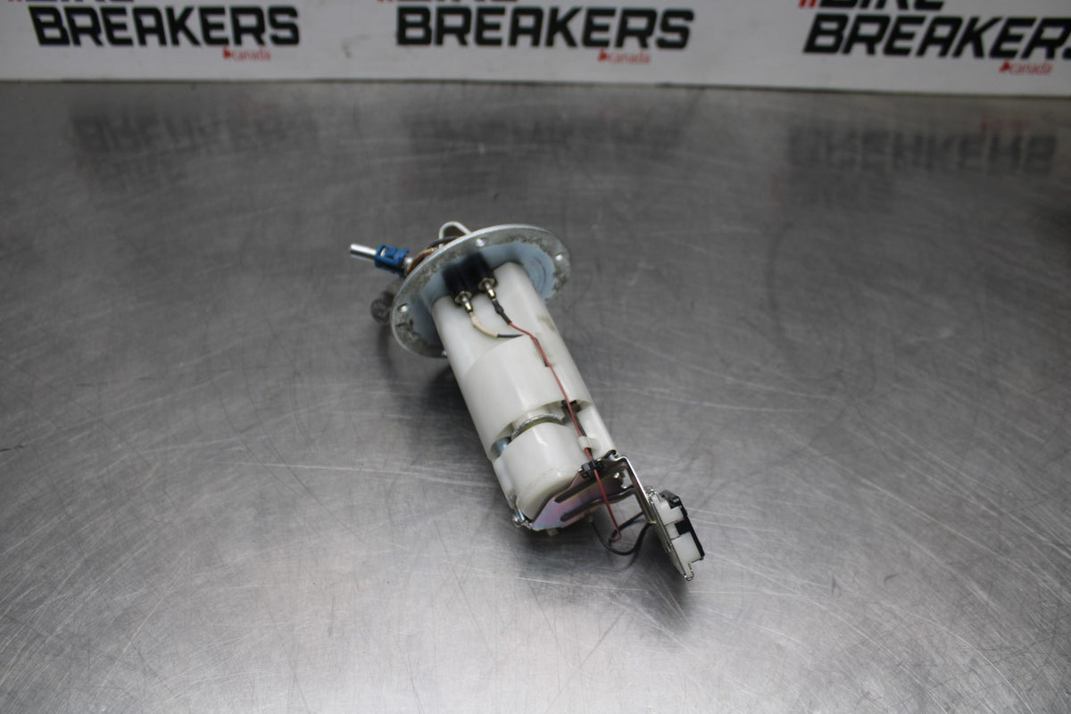 08-10 SUZUKI GSXR750 FUEL PUMP GAS PETROL SENDER UNIT BB854