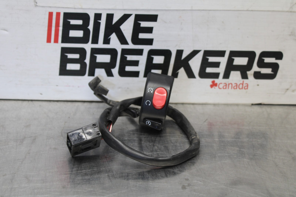 05-08 TRIUMPH SPEED TRIPLE 1050 RIGHT CLIP ON HANDLE KILL OFF START SWITCH BB933