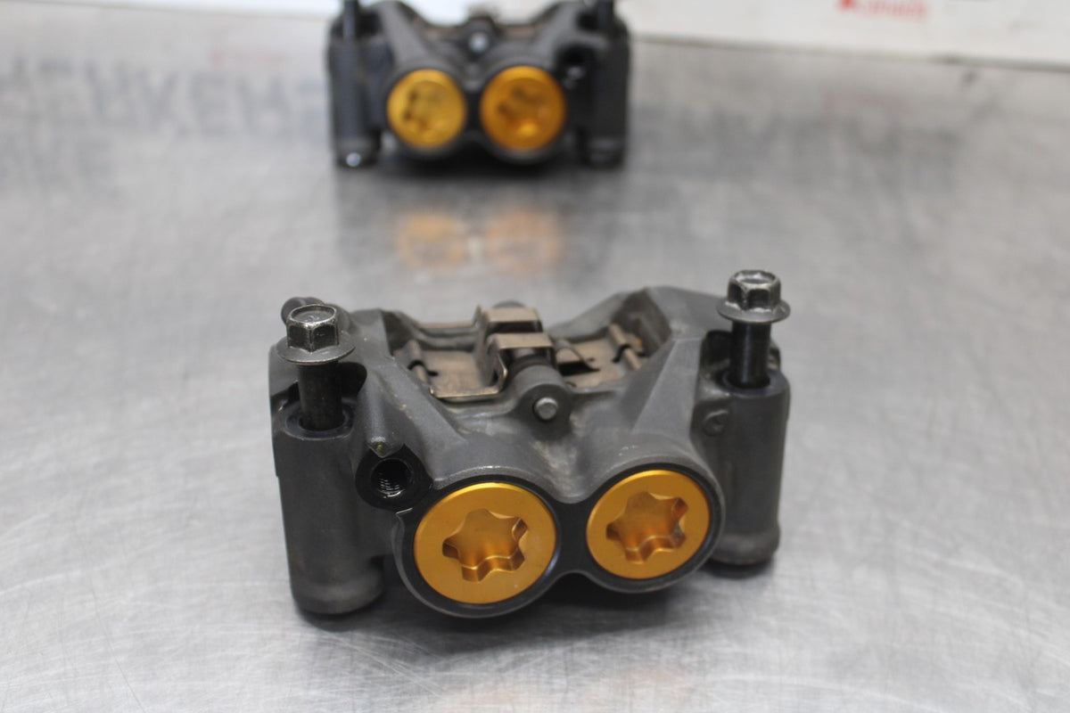 08-16 YAMAHA YZF R6 RIGHT LEFT FRONT BRAKE CALIPER SET PAIR CALIPERS BB929