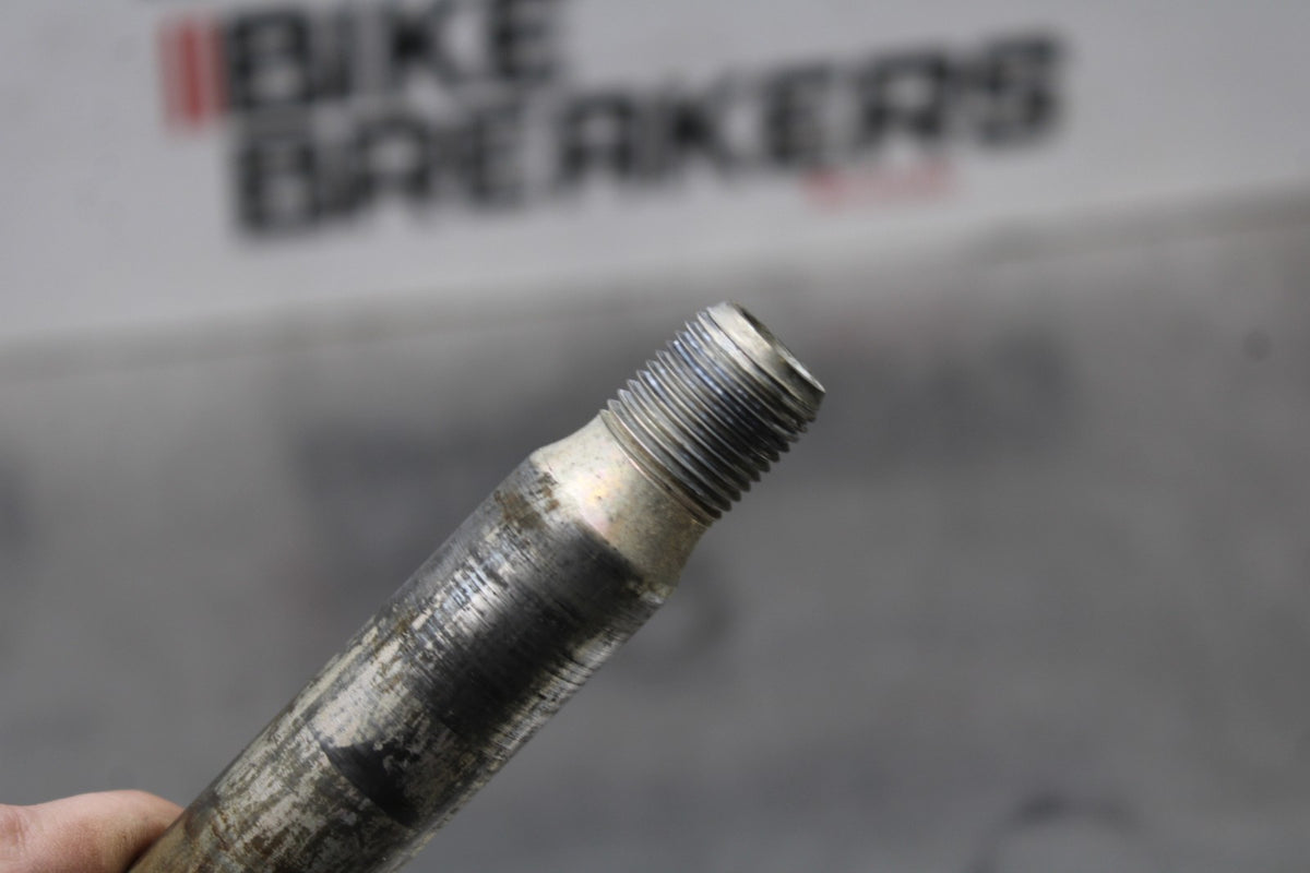 18 YAMAHA SUPER TENERE FRONT WHEEL RIM AXLE PIVOT BOLT BB832