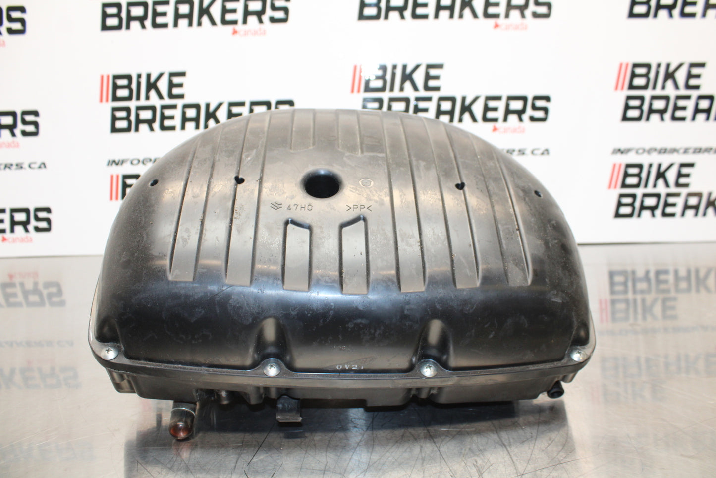 11 SUZUKI GSXR1000 AIRBOX AIR INTAKE FILTER BOX BB142