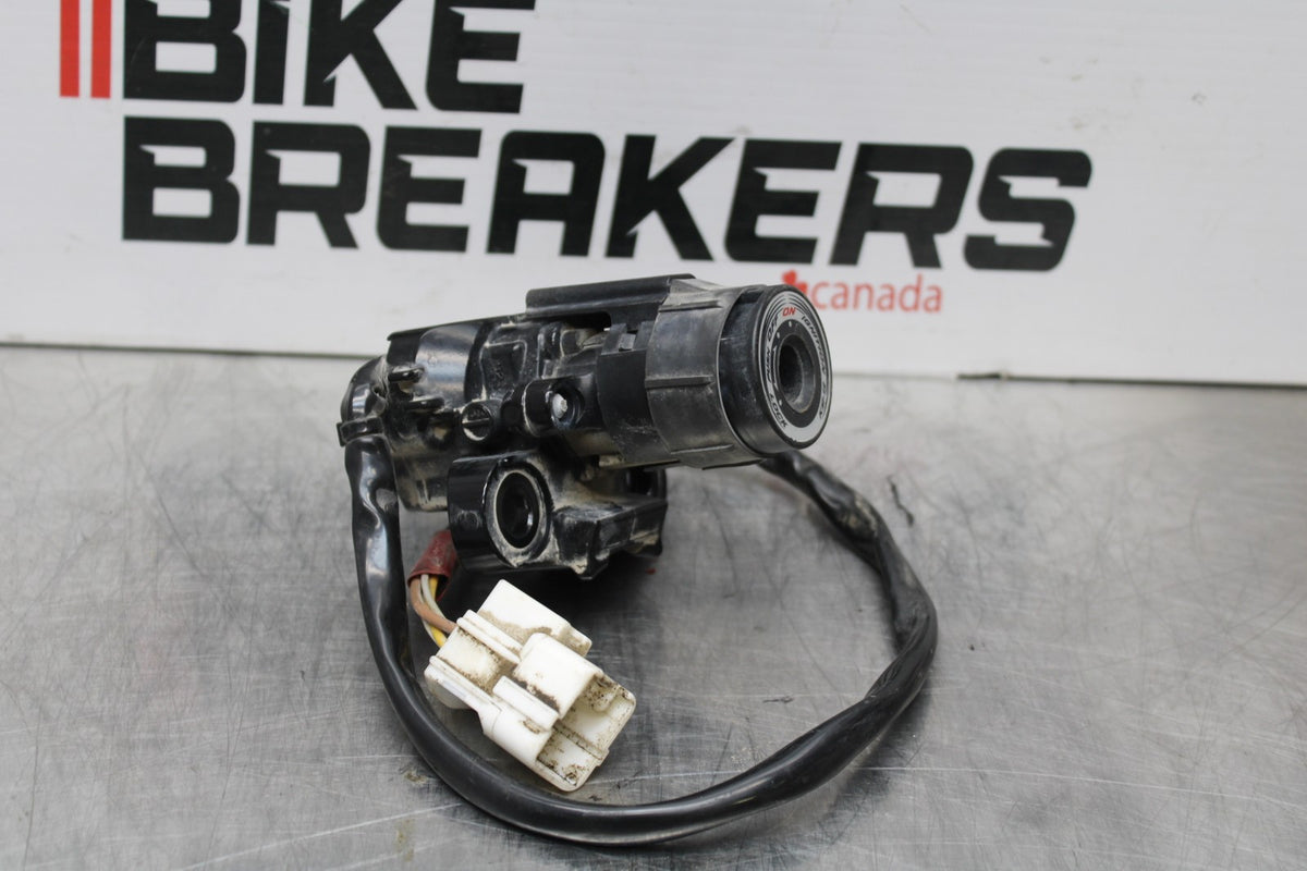 19-23 KAWASAKI NINJA ZX6R IGNITION LOCK BB188