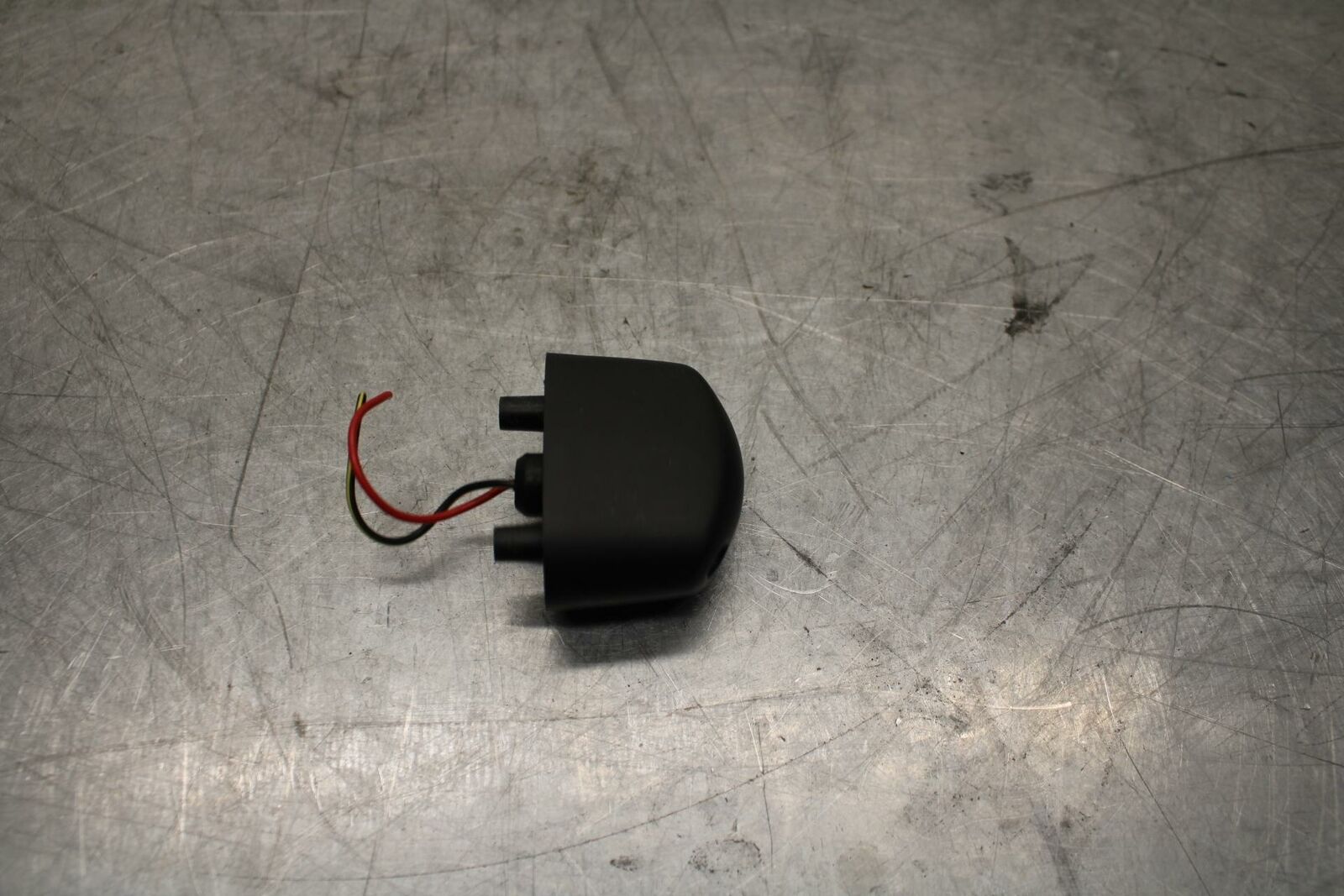 10-13 KAWASAKI Z1000 LICENSE PLATE LIGHT  BB421