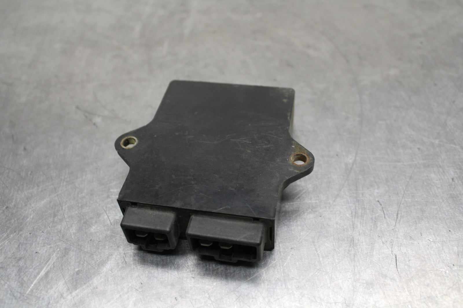 78 SUZUKI GS550E ECU COMPUTER CONTROLLER UNIT BLACK BOX ECM CDI BB133