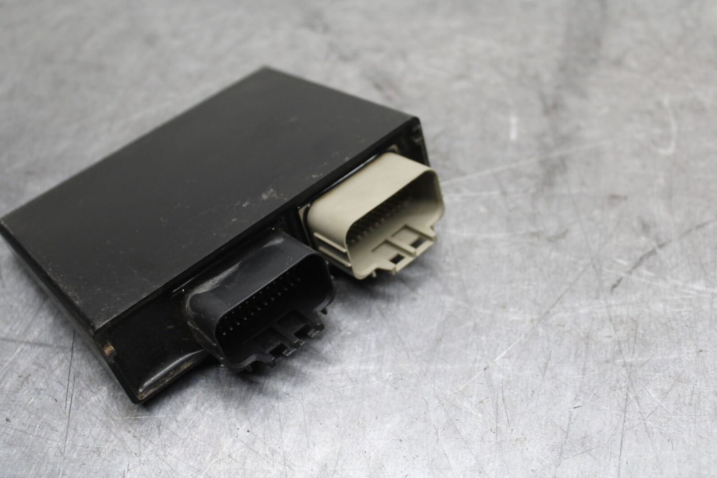 08-10 SUZUKI GSXR 600 ECU COMPUTER CONTROLLER UNIT BLACK BOX ECM CDI  BB721