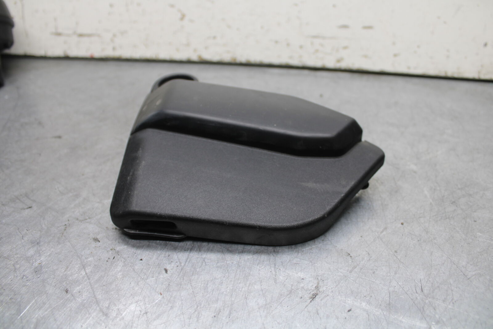 17-24 YAMAHA BOLT XVS950 LEFT SIDE COVER PANEL COWL FAIRING BB729