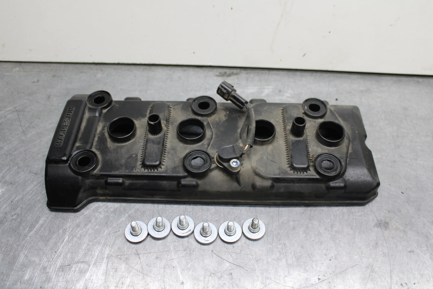08-10 SUZUKI GSXR750 ENGINE TOP END CYLINDER HEAD COVER BB119