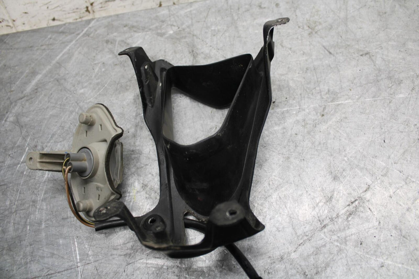 2007 Kawasaki Ninja ZX6R ZX600P RUNNING PILOT FRONT LIGHT  23016-0012 BB47