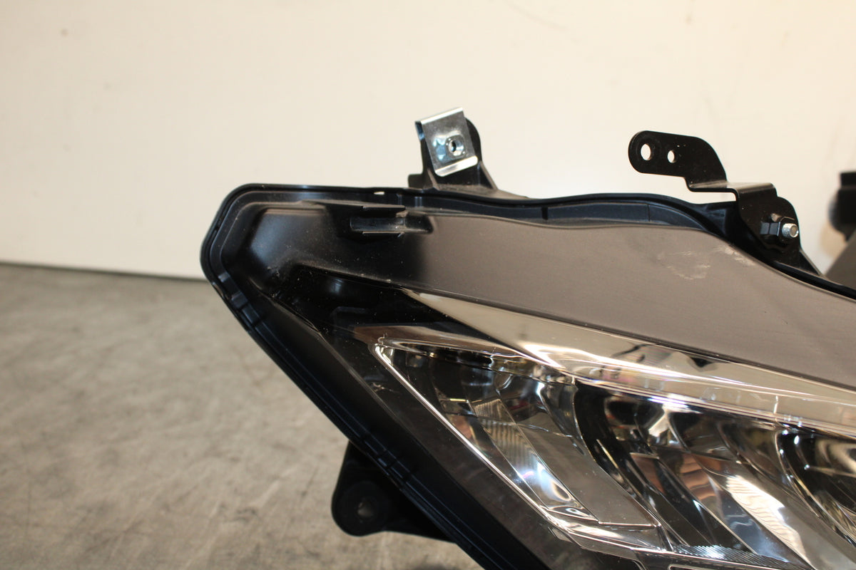 19-23 KAWASAKI NINJA ZX6R FRONT HEADLIGHT HEAD LIGHT LAMP BB749