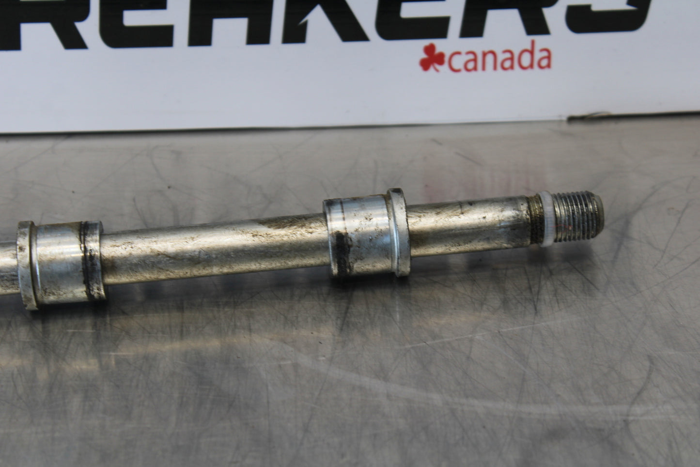 09-15 YAMAHA FZ6R FRONT WHEEL RIM AXLE PIVOT BOLT BB161
