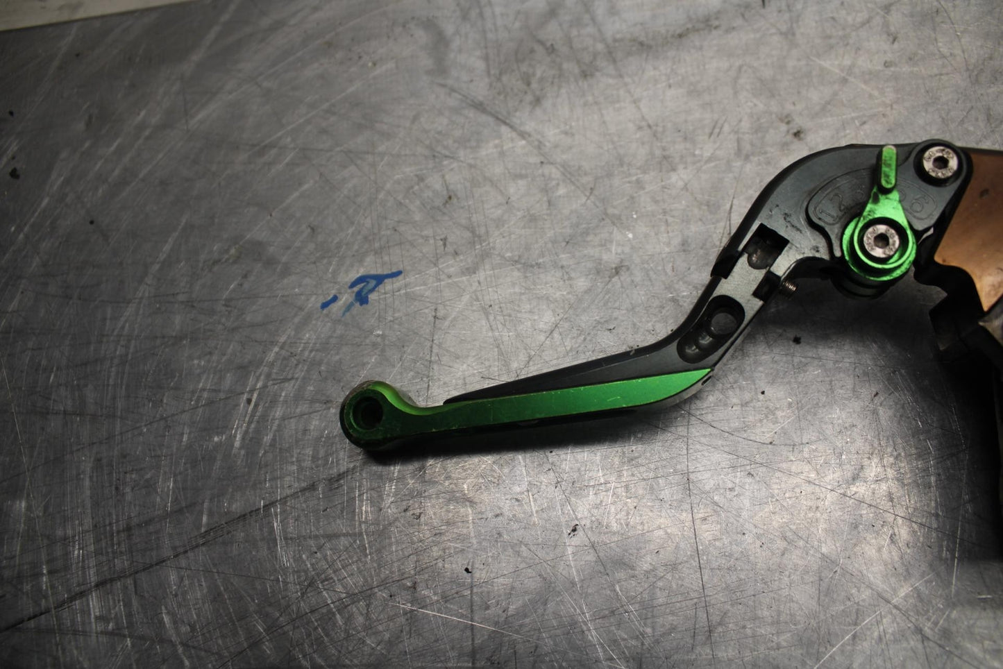 2005 Kawasaki Ninja ZX6R ZX636C AFTERMARKET CLUTCH PERCH MOUNT WITH LEVER  BB03